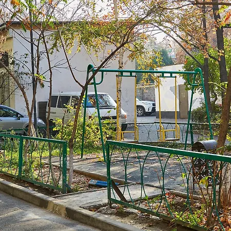 Deluxe Ap Almaty Центр Apartment Exterior photo